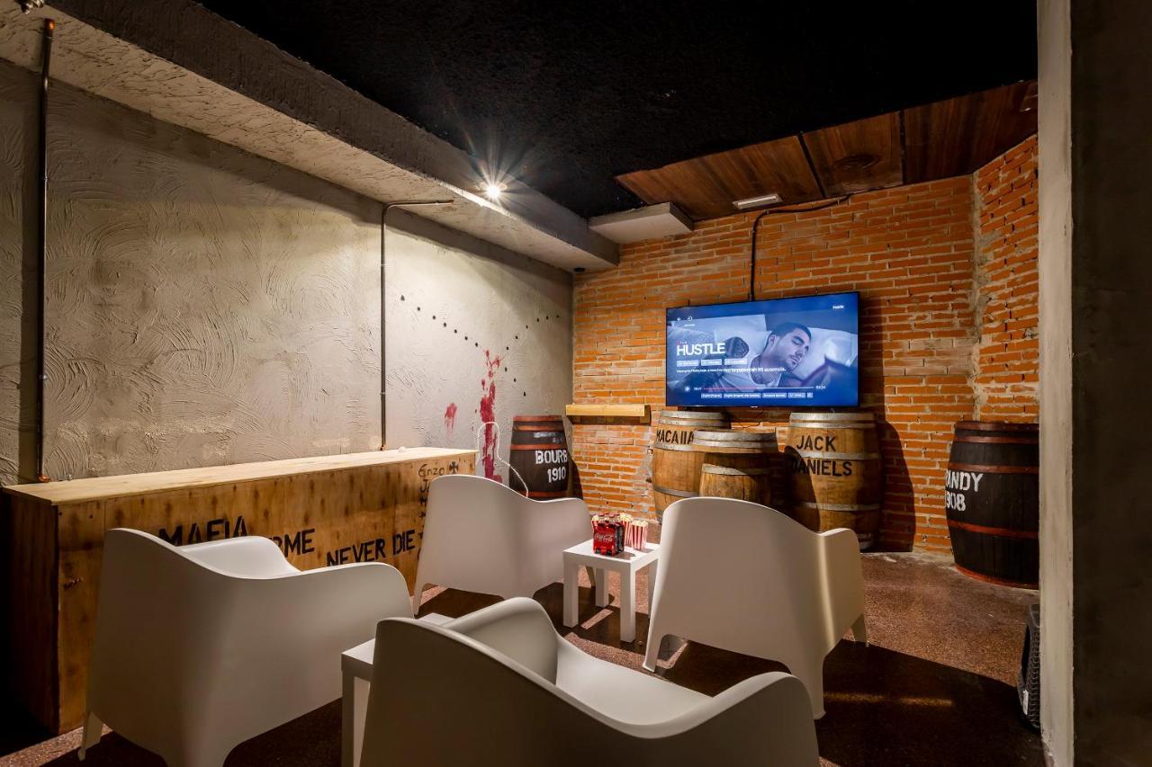 Nap Hostel Валенсия Екстериор снимка