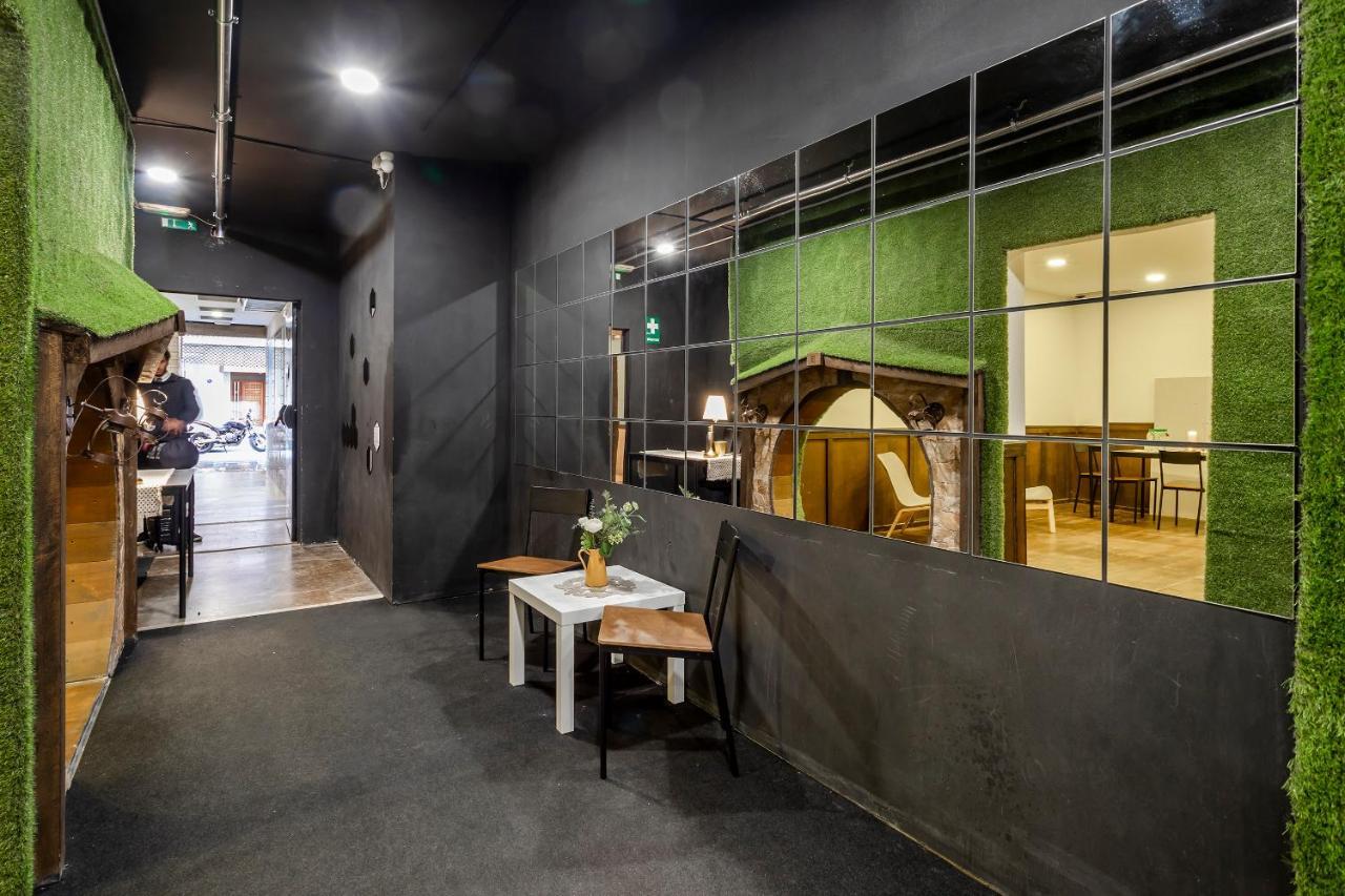 Nap Hostel Валенсия Екстериор снимка